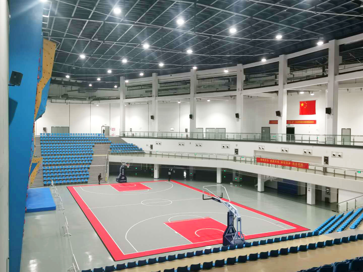 扬州南部体育公园篮球场